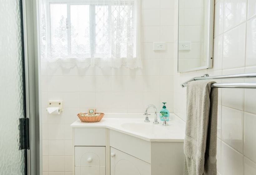 בית מלון כפרי Settlers Motor Inn