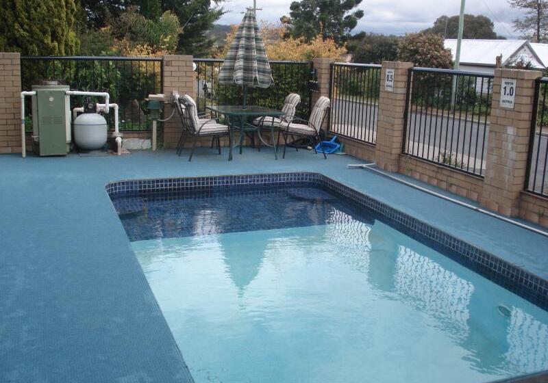 בית מלון כפרי Settlers Motor Inn