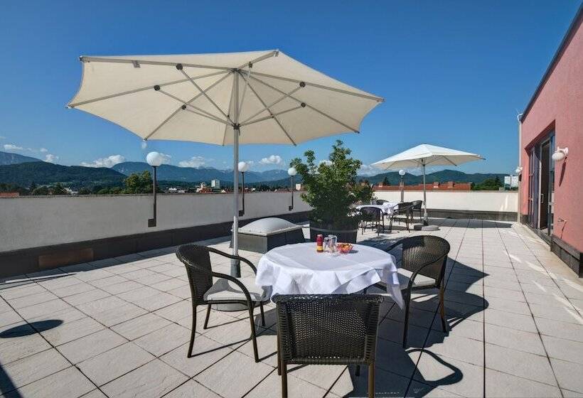 Skycity Hotel Atrigon