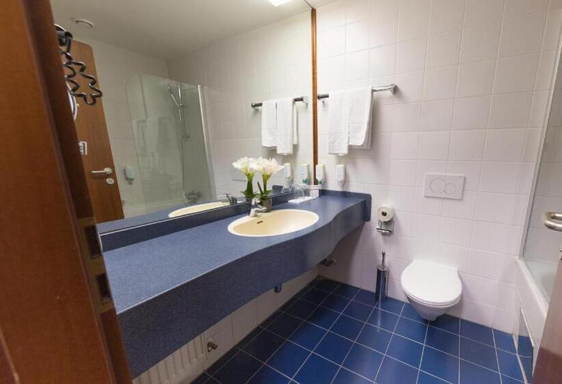 Skycity Hotel Atrigon