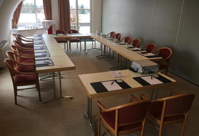 Skycity Hotel Atrigon