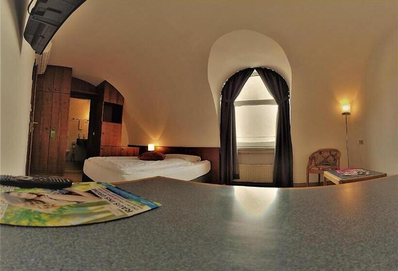 Skycity Hotel Atrigon