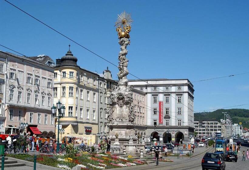 فندق Stadtoase Kolping