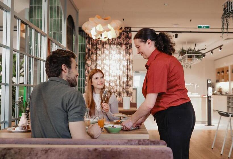 فندق Stadtoase Kolping