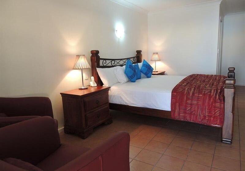 هتل Sugar Country Motor Inn