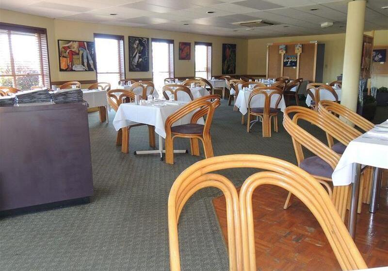 هتل Sugar Country Motor Inn