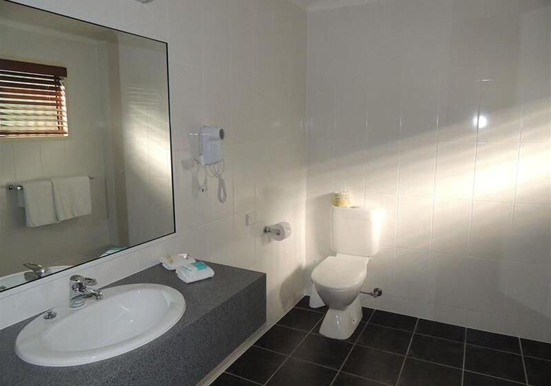 هتل Sugar Country Motor Inn