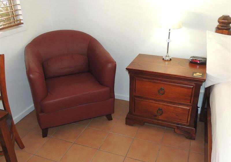 هتل Sugar Country Motor Inn