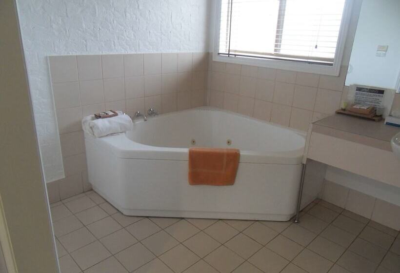 בית מלון כפרי Swaggers Motor Inn