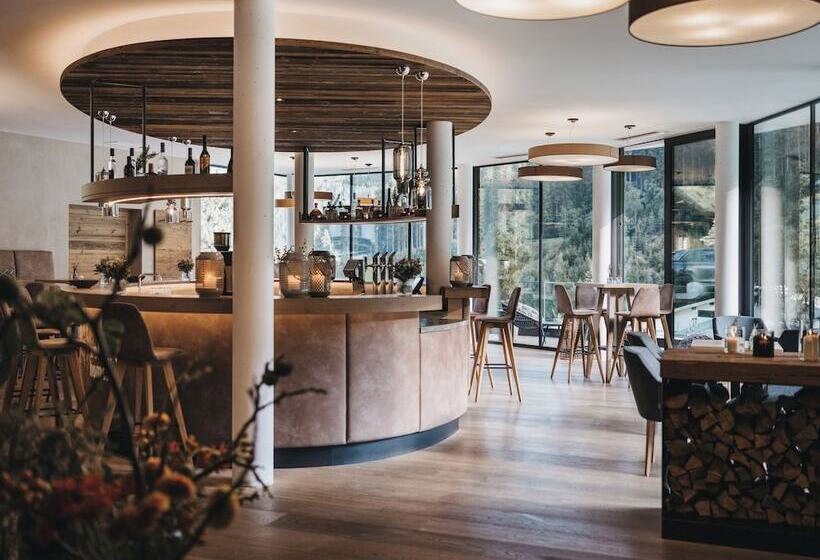 酒店 Vaya Zell Am See