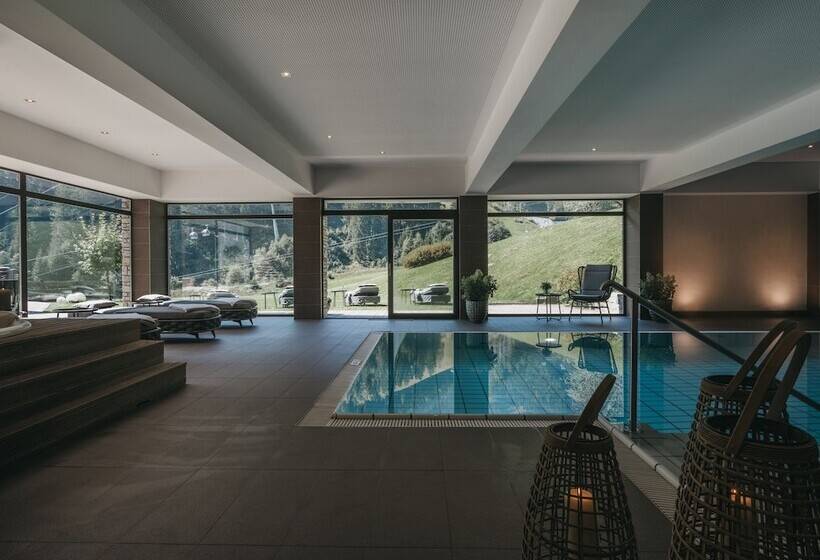 酒店 Vaya Zell Am See