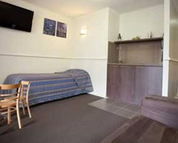 מוטל Rich River Golf Club