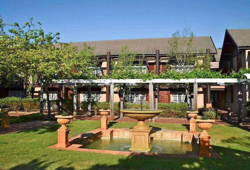 Novotel Vines Resort Swan Valley
