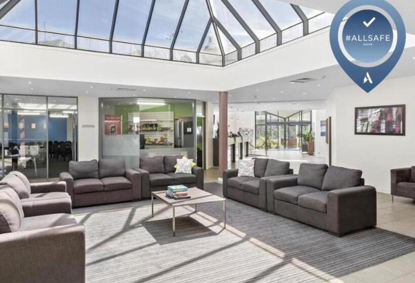 استراحتگاه Ibis Styles Canberra Eaglehawk