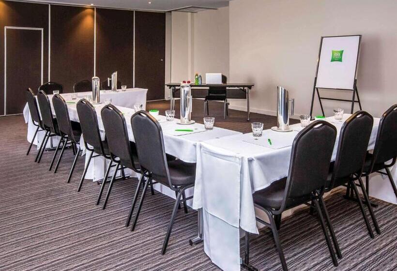 استراحتگاه Ibis Styles Canberra Eaglehawk