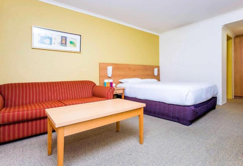 استراحتگاه Ibis Styles Canberra Eaglehawk