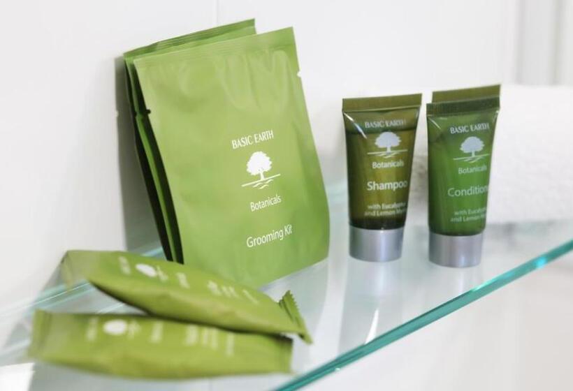 Top Of The Town Motel & Apartments