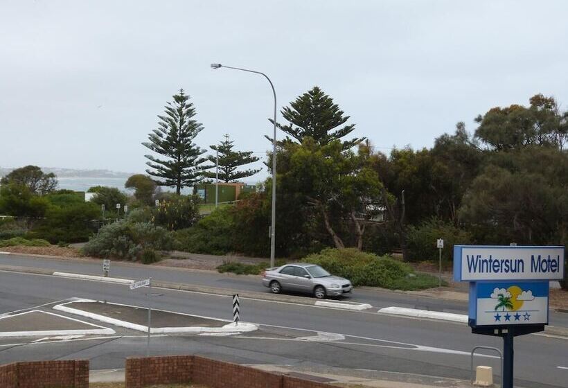 Wintersun Motel