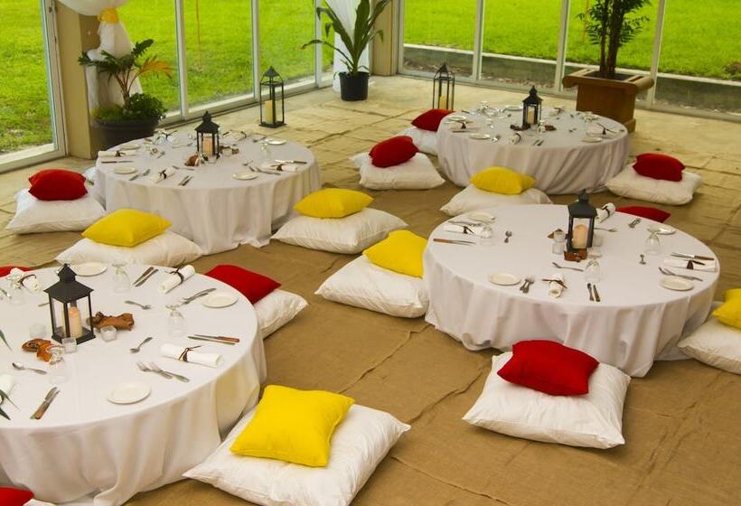 Abaco Beach Resort And Boat Harbour Marina