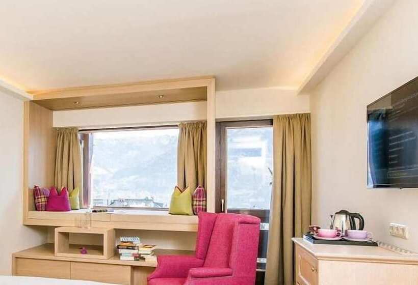 Alpin  Das Sporthotel   Ski In Ski Out Cityxpress, Summercard Included