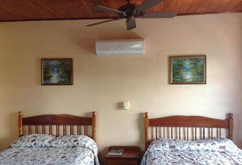 Anchorage Beach Resort Caye Caulker