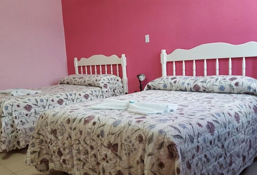 Anchorage Beach Resort Caye Caulker