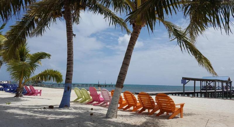Anchorage Beach Resort Caye Caulker