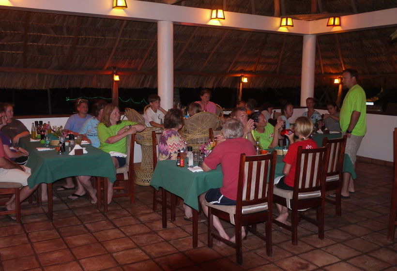 渡假胜地 Green Parrot Belize