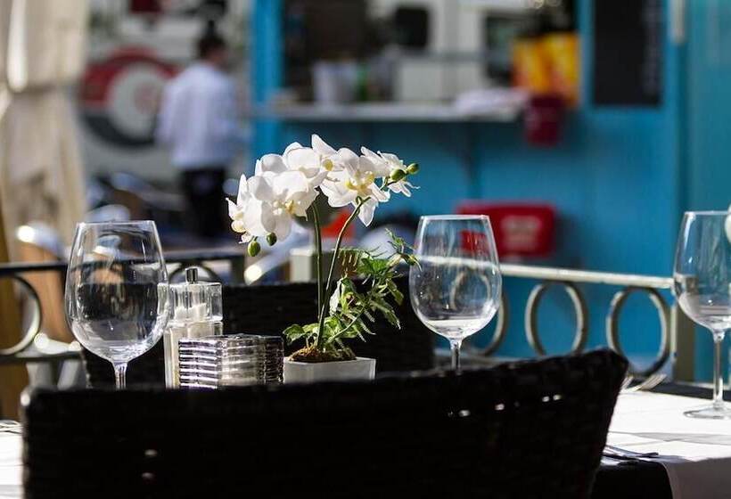 فندق Ambassadeur