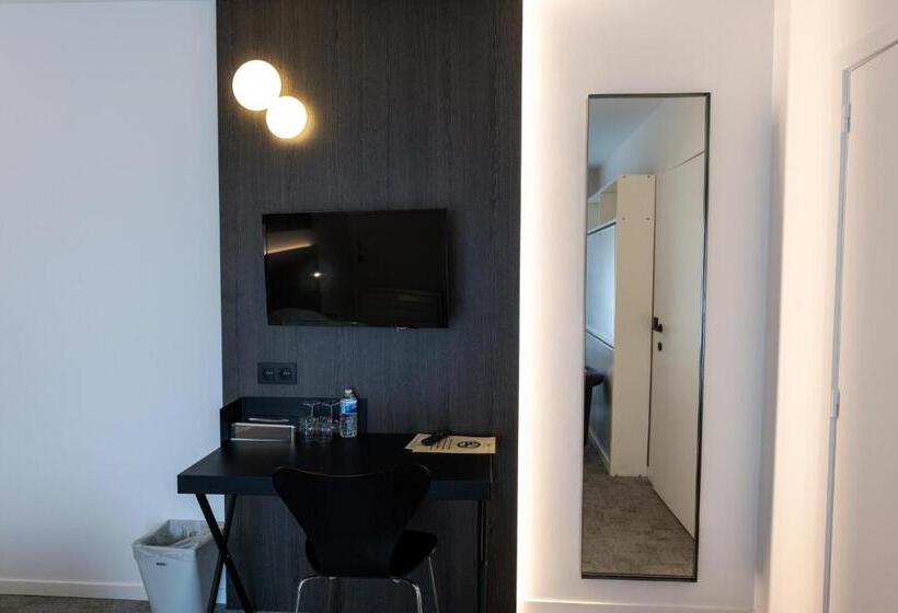 בית מלון כפרי Apostroff