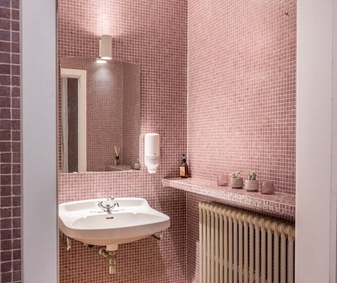 Отель Augustyn Brugge