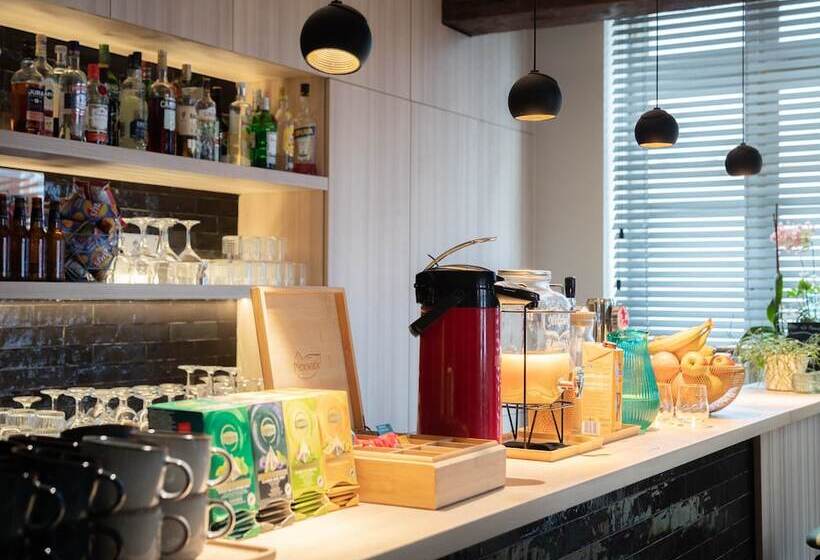 Отель Augustyn Brugge