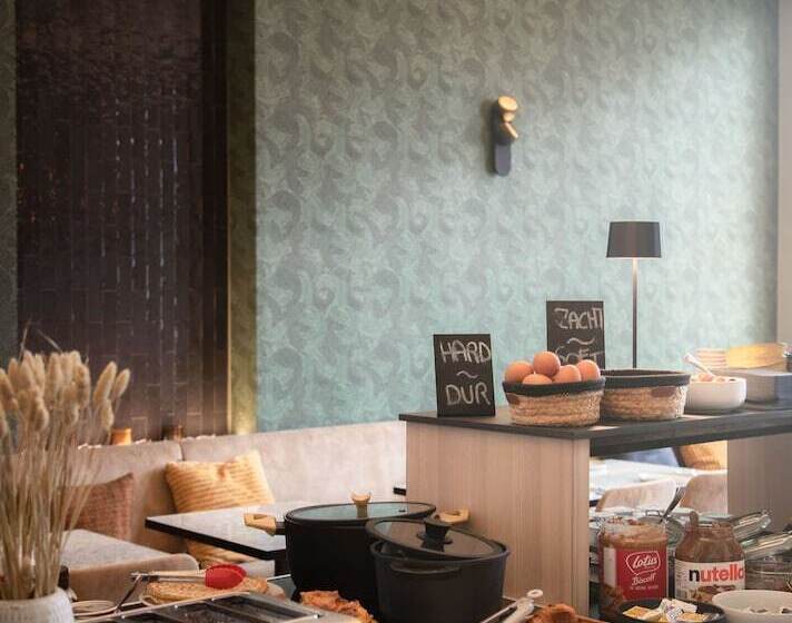 Отель Augustyn Brugge