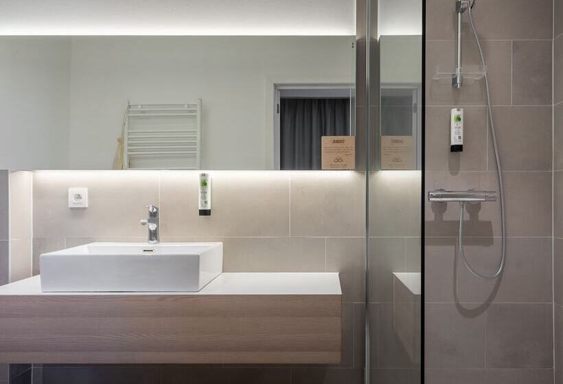 Отель Augustyn Brugge