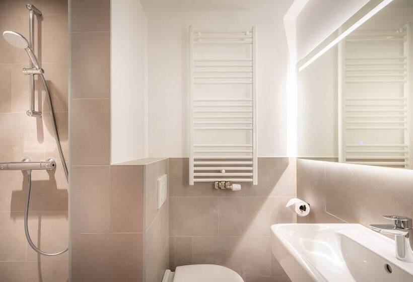 Отель Augustyn Brugge