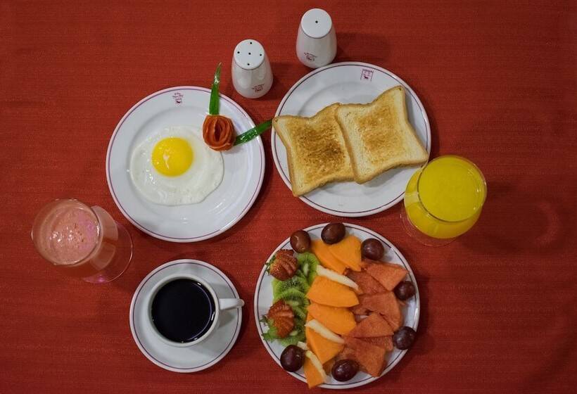 هتل El Rey Palace