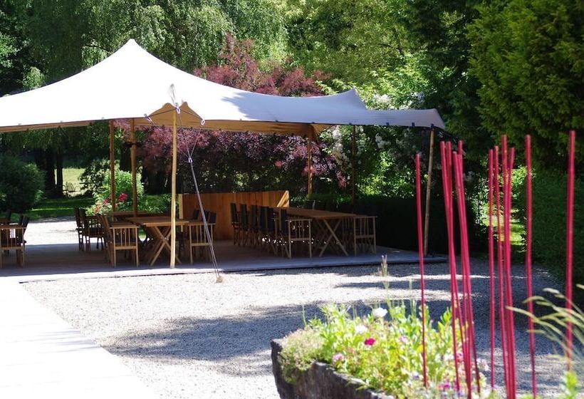 فندق Logis Hostellerie De La Claire Fontaine