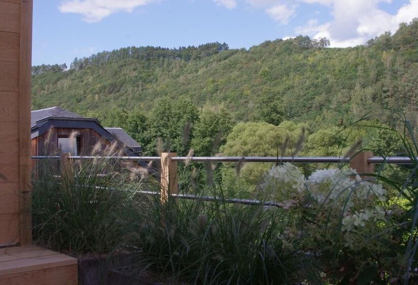 فندق Logis Hostellerie De La Claire Fontaine