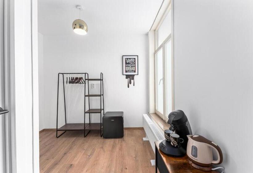 호텔 The Chocolate Suites