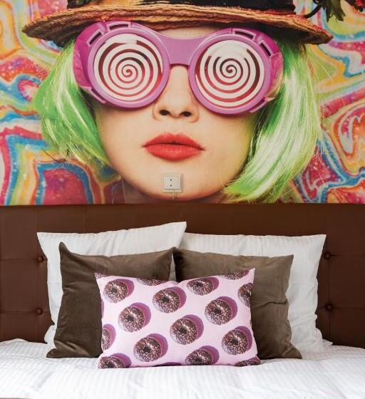 호텔 The Chocolate Suites