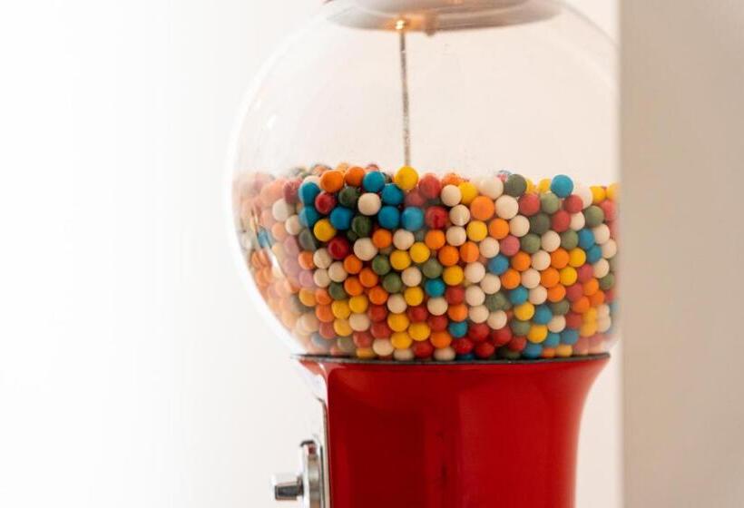 호텔 The Chocolate Suites