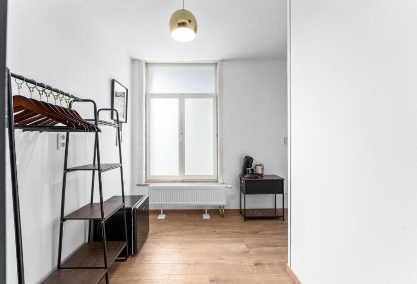 호텔 The Chocolate Suites