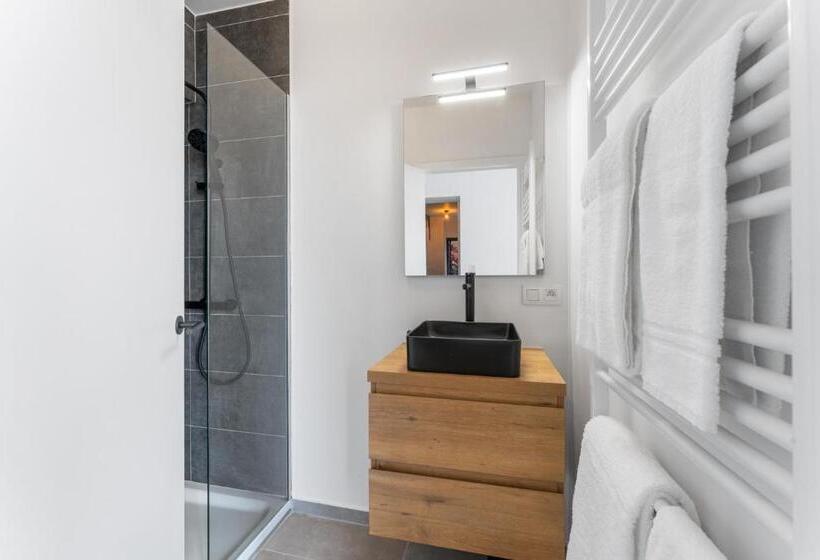 호텔 The Chocolate Suites