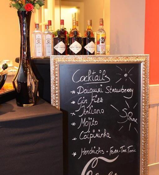 Отель The New Fox