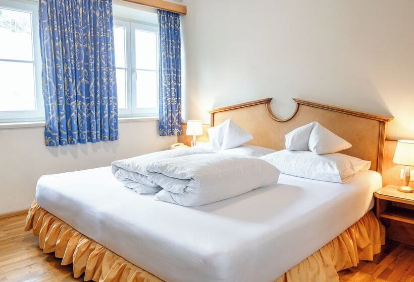 Schlosshotel Seewirt