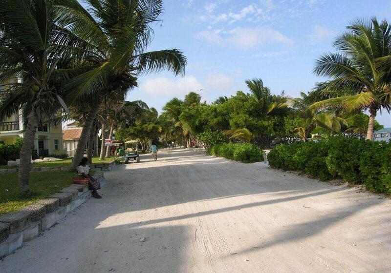 Seven Seas Resort Adults Only