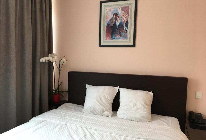 Slina Hotel Brussels