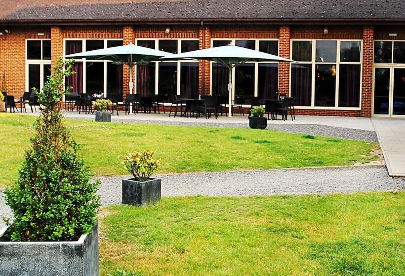 Ashford International Hotel & Spa