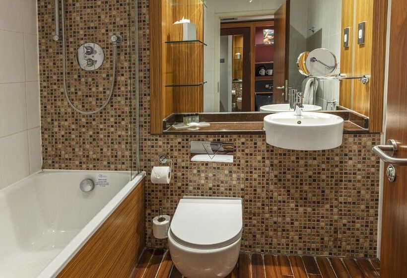 Ashford International Hotel & Spa