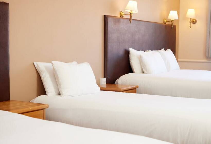 Bear Hotel By Greene King Inns